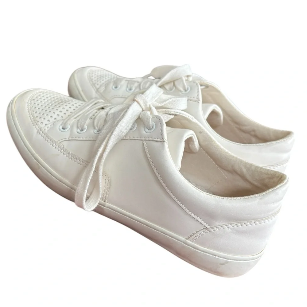 Banana Republic Women's White Tennis Shoes Sneakers, Size 7